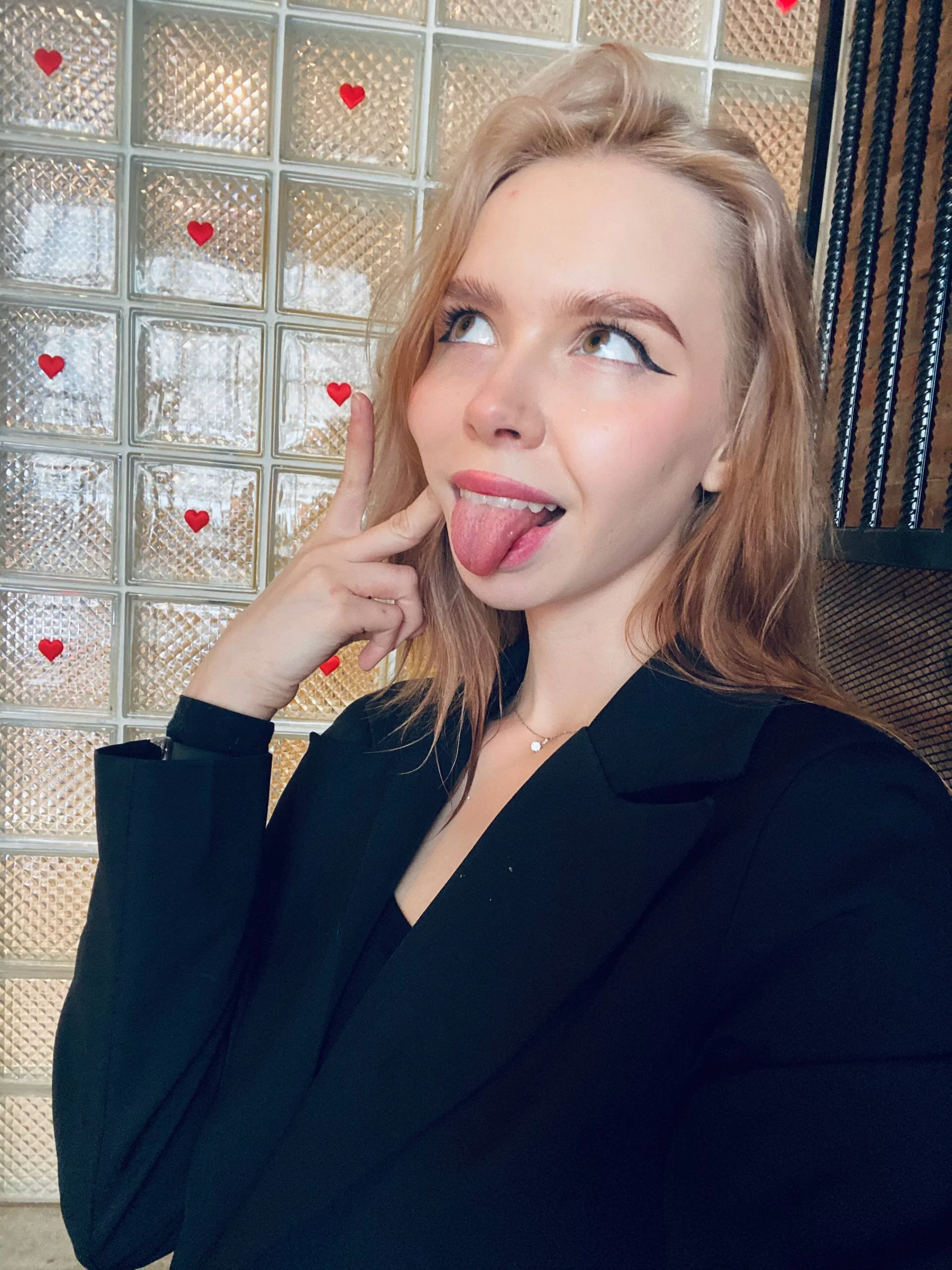 XXX Porn Photo of Nude GlitchyDolly 13