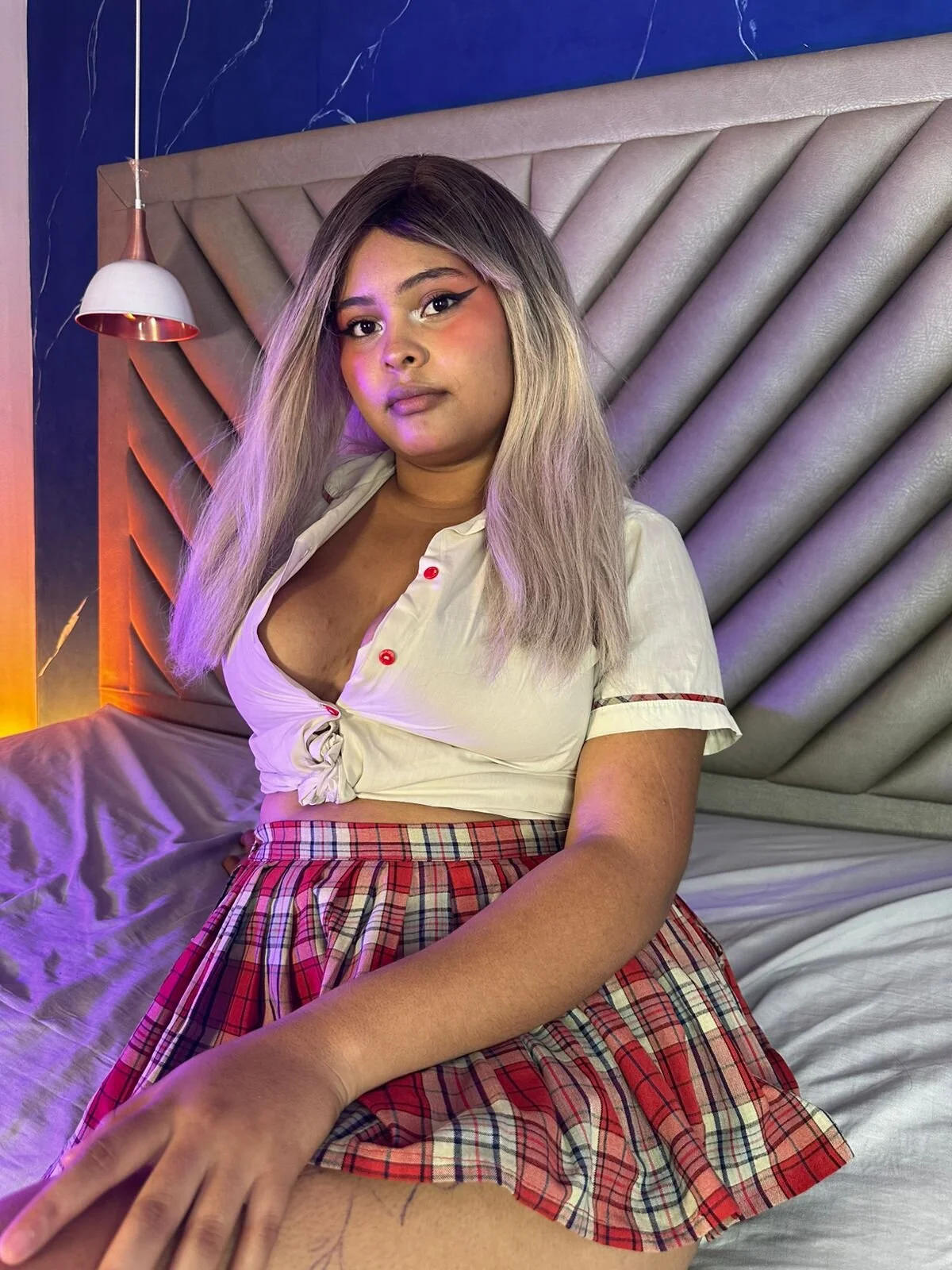 XXX Porn Photo of Nude NaomiVelour 16