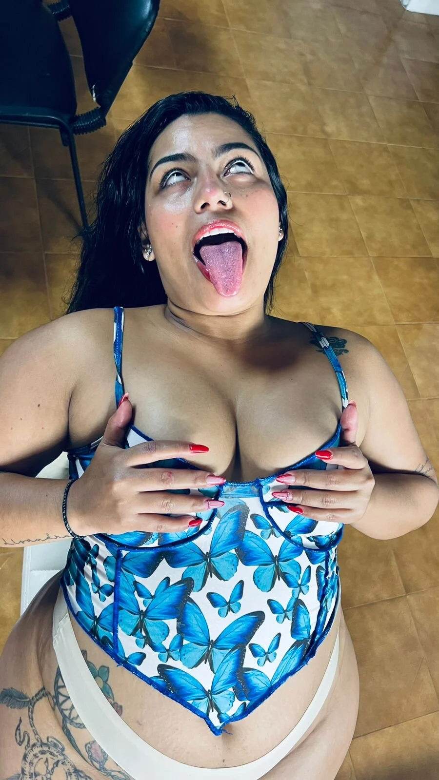 XXX Porn Photo of Nude kiana_cream 697