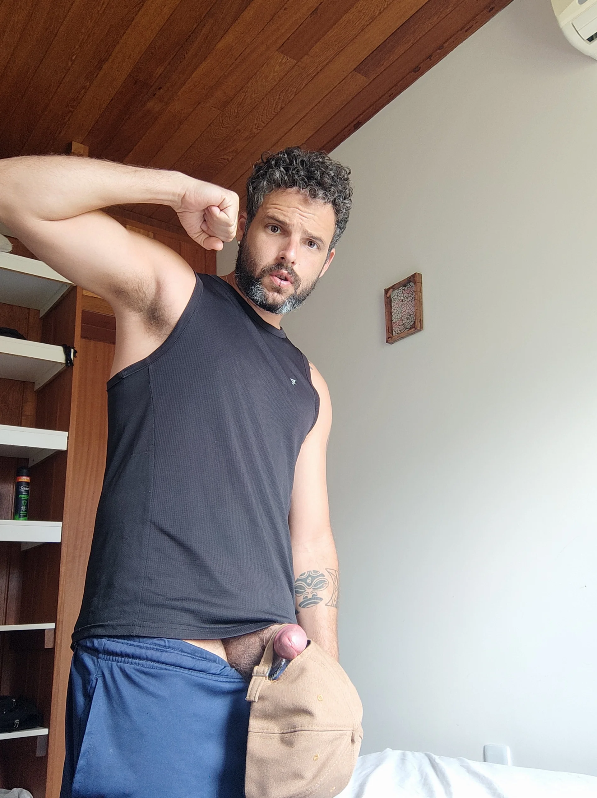 XXX Porn Photo of Nude Mano-Lion 3