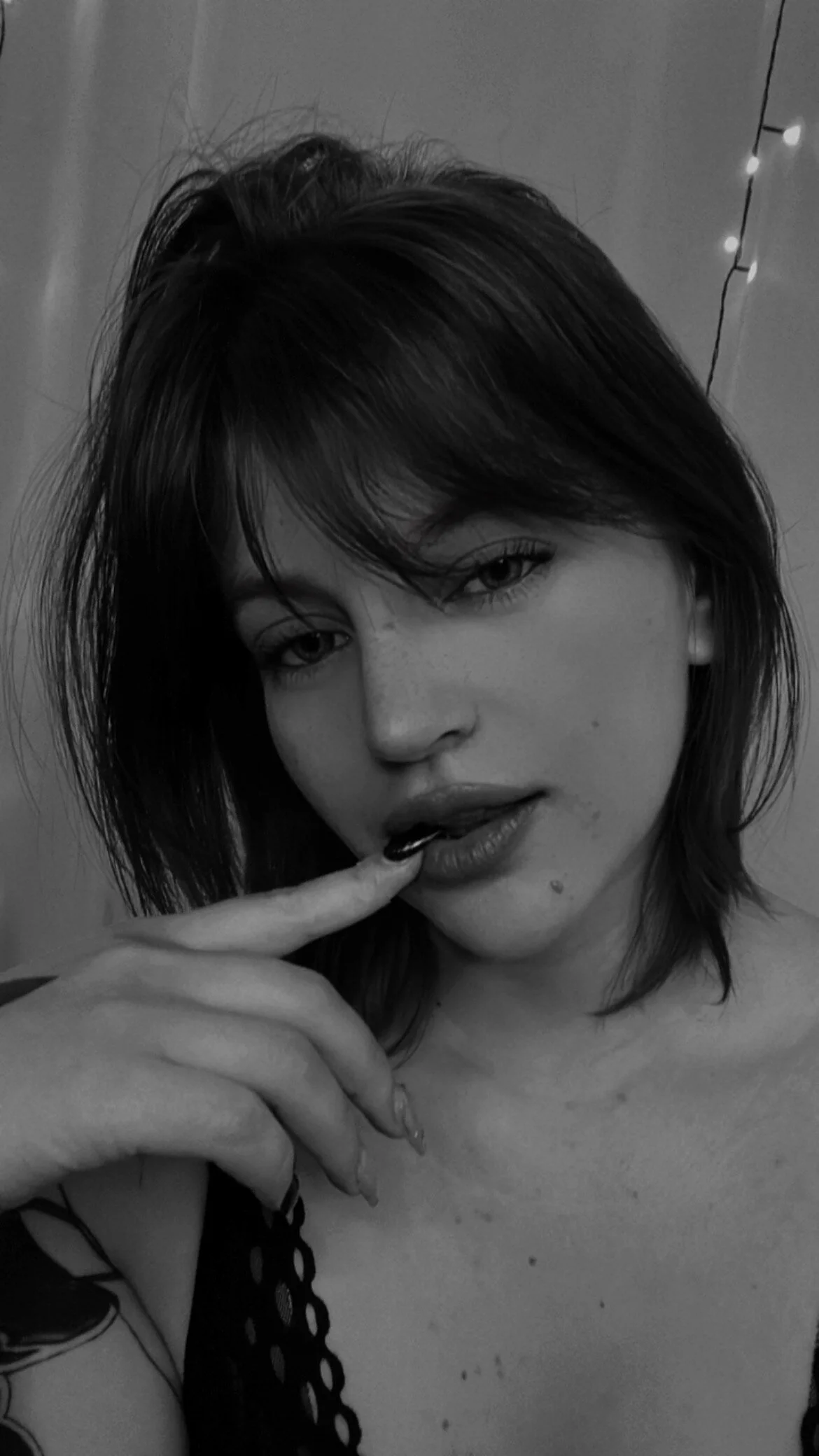 XXX Porn Photo of Nude IsaFlints 15