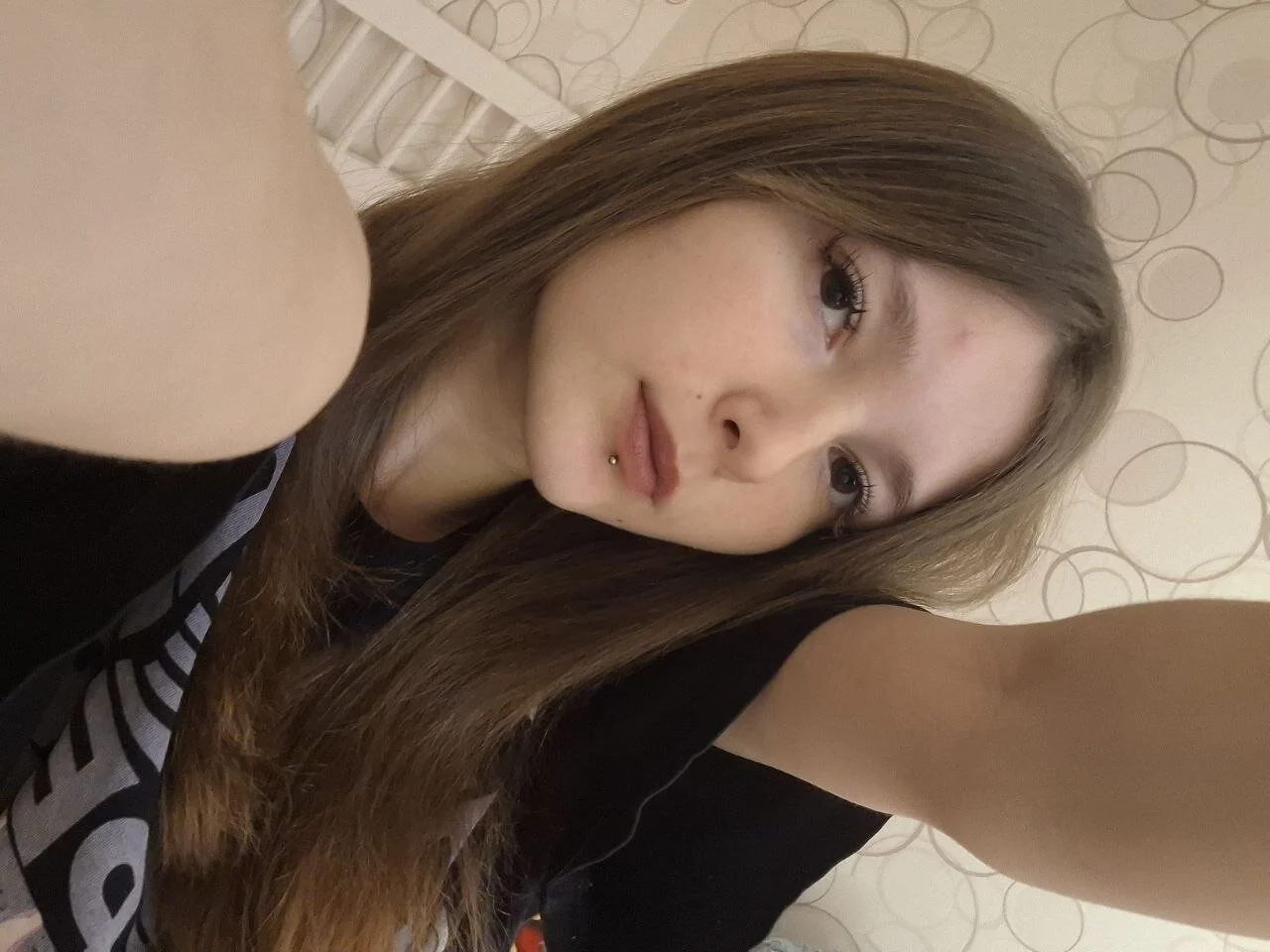 XXX Porn Photo of Nude DongMolt 128