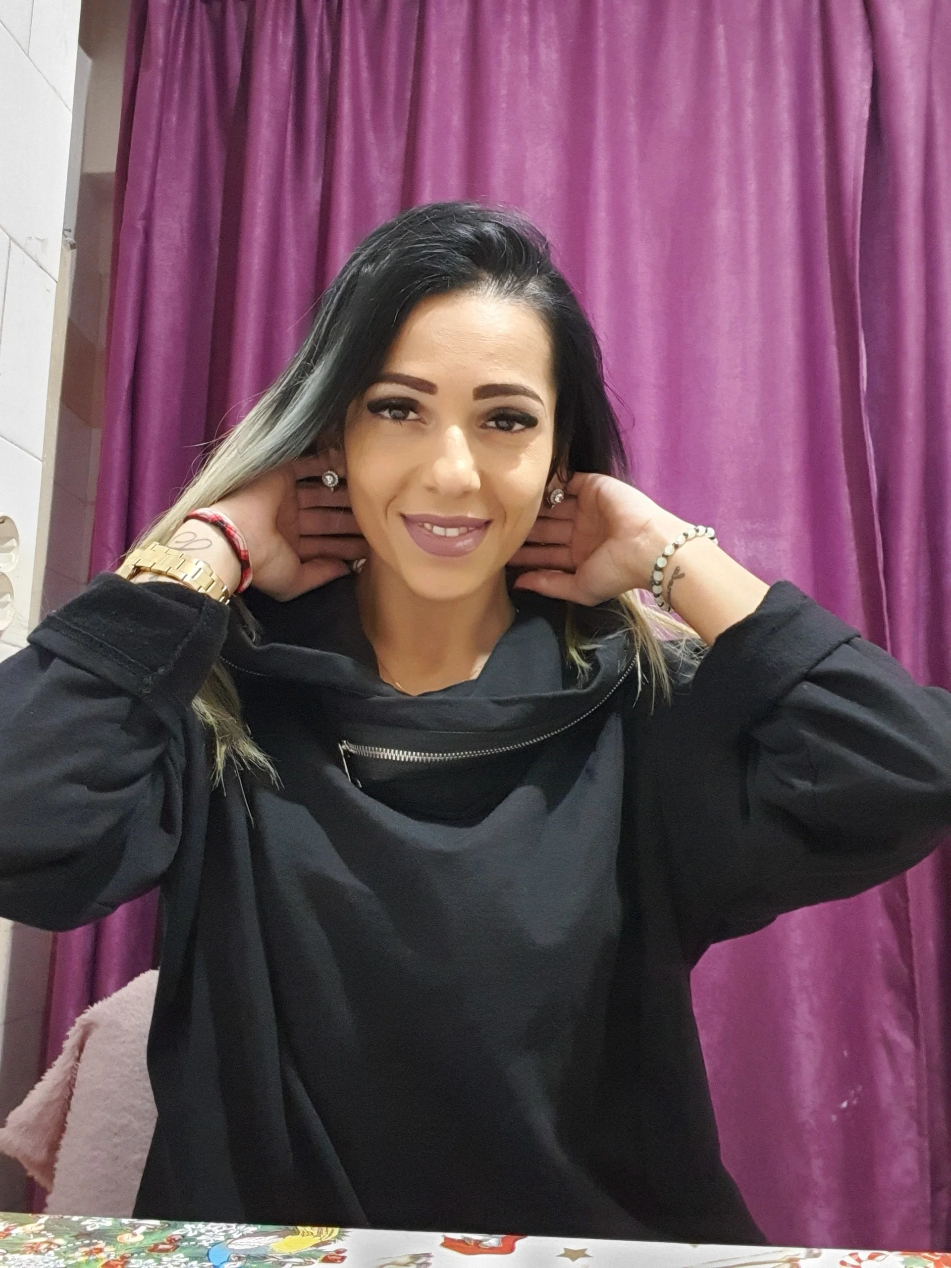 XXX Porn Photo of Nude PlayfulShow 125