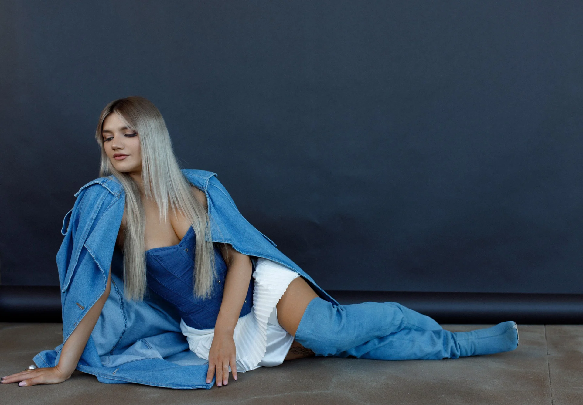 XXX Porn Photo of Nude SelenaeMoore 8