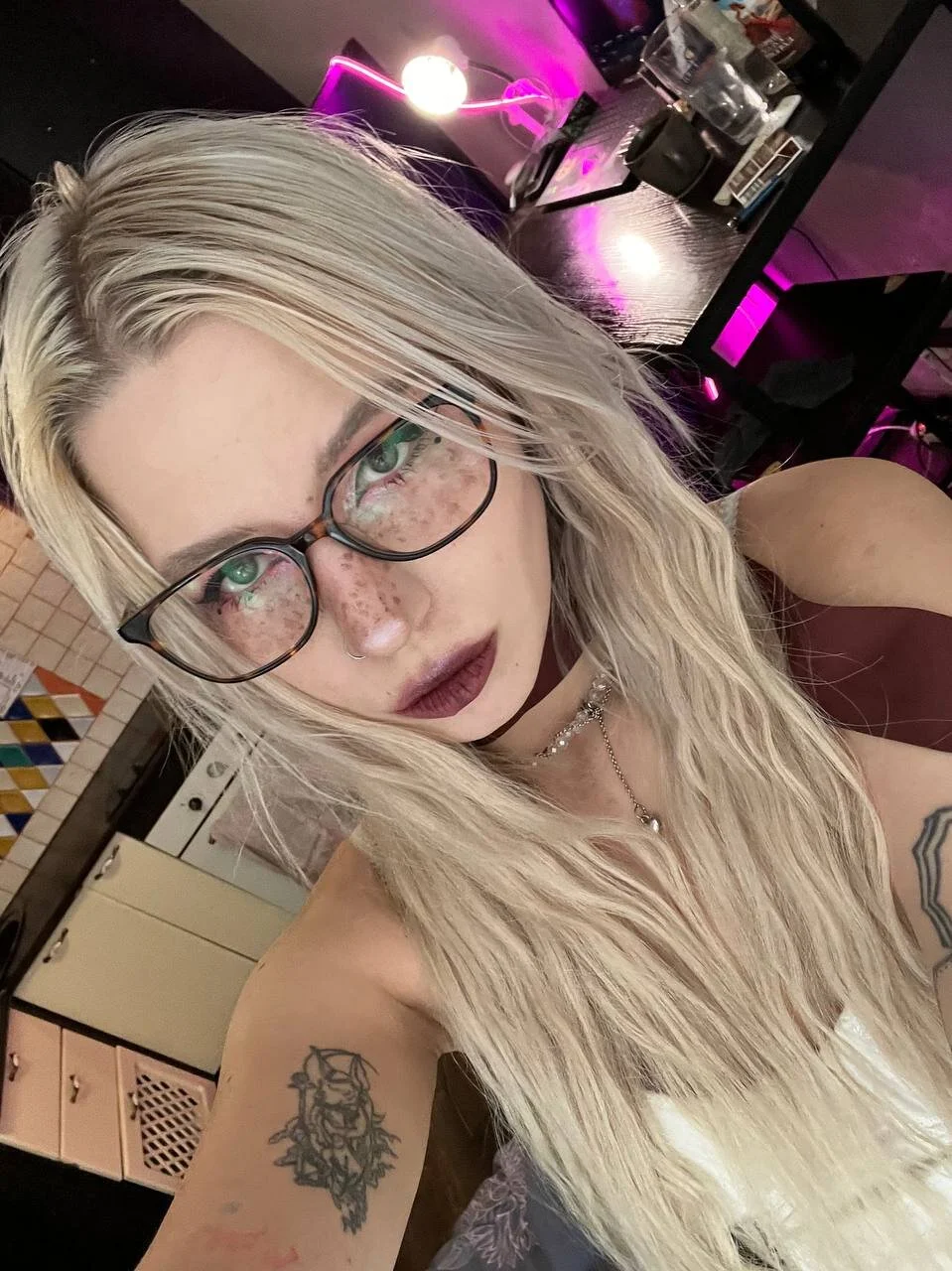XXX Porn Photo of Nude SimonaKaroly 3