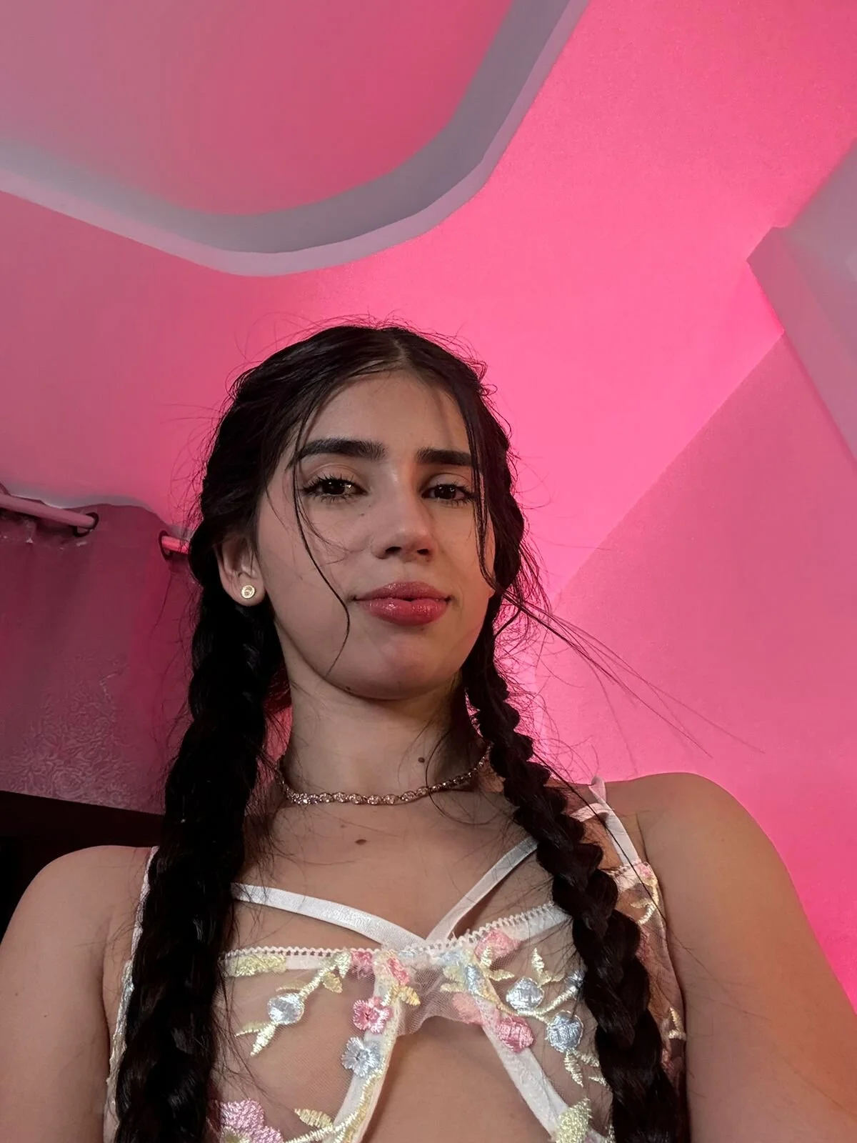 XXX Porn Photo of Nude SaraRoy_ 2