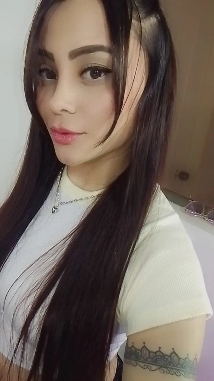 XXX Porn Photo of Nude emily_jimenez10 8