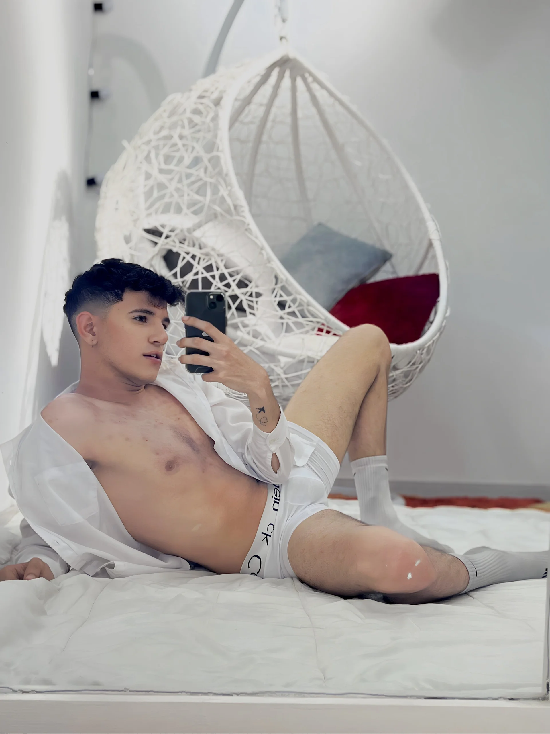 XXX Porn Photo of Nude patrick_sanzz 13