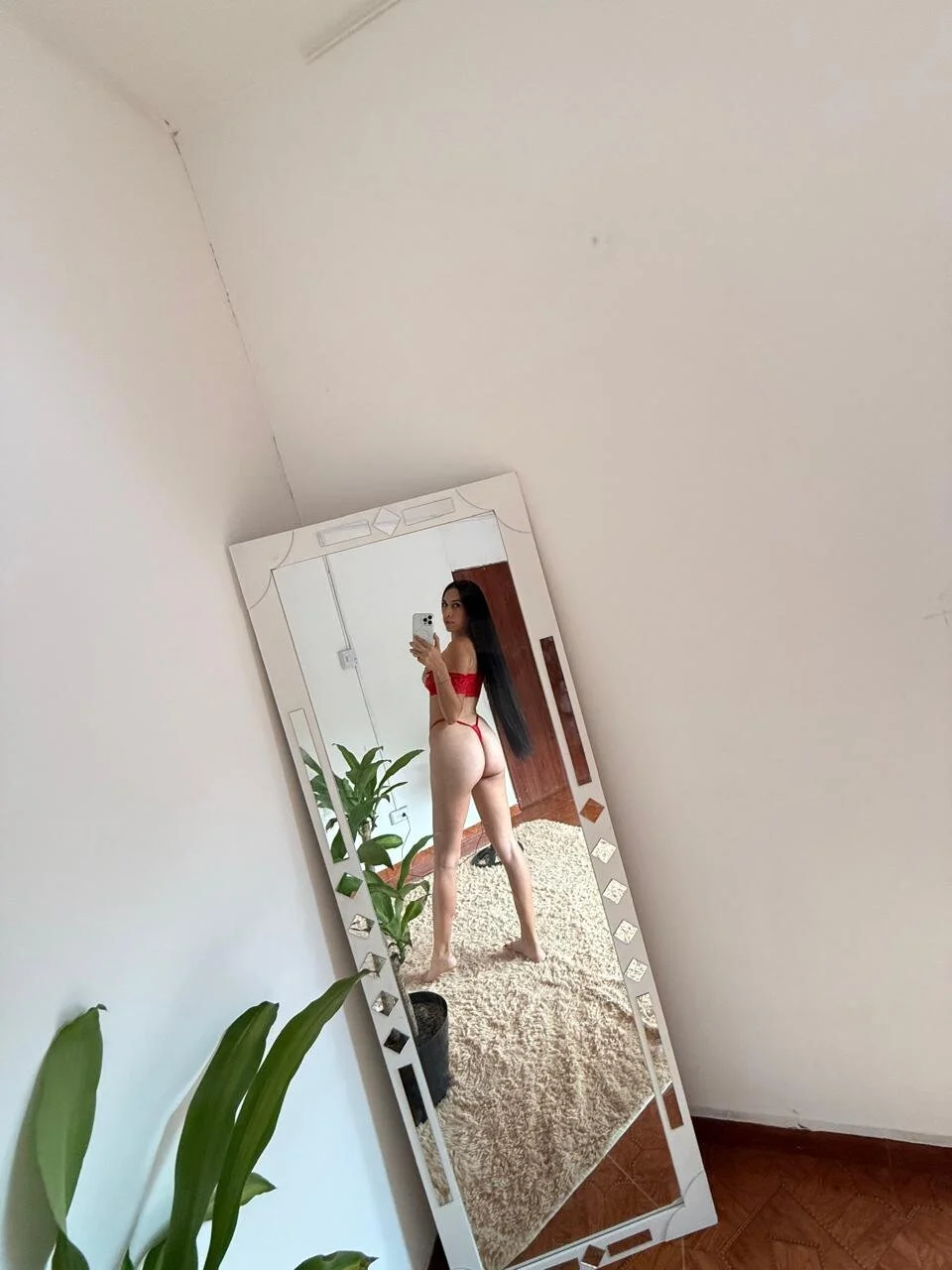 XXX Porn Photo of Nude isa_rousse25 21