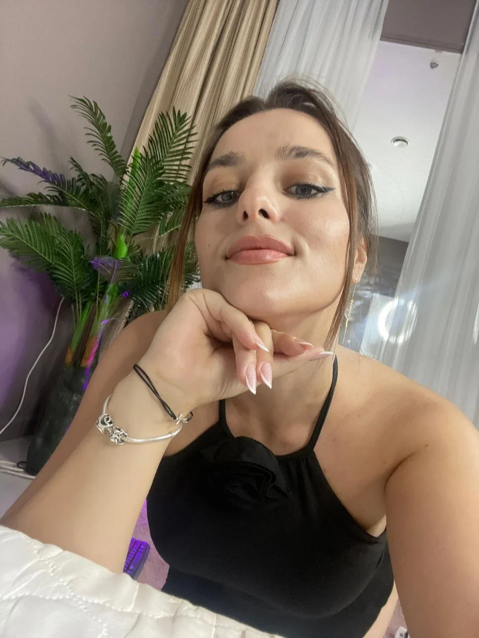 XXX Porn Photo of Nude FreyaHeart 68