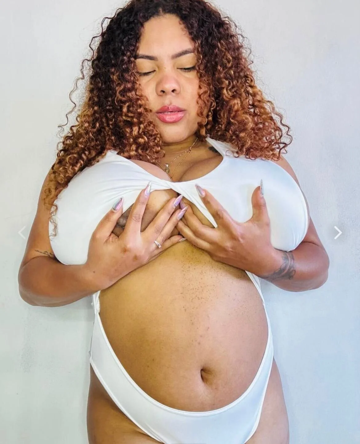 XXX Porn Photo of Nude miia_celeste_ 12
