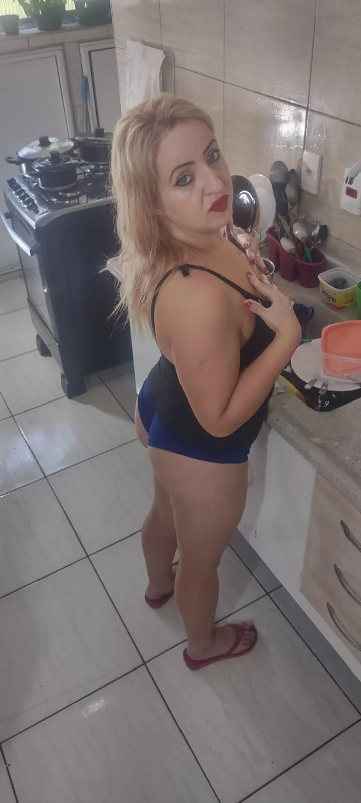 XXX Porn Photo of Nude Hotferma-Ass-Wife 39