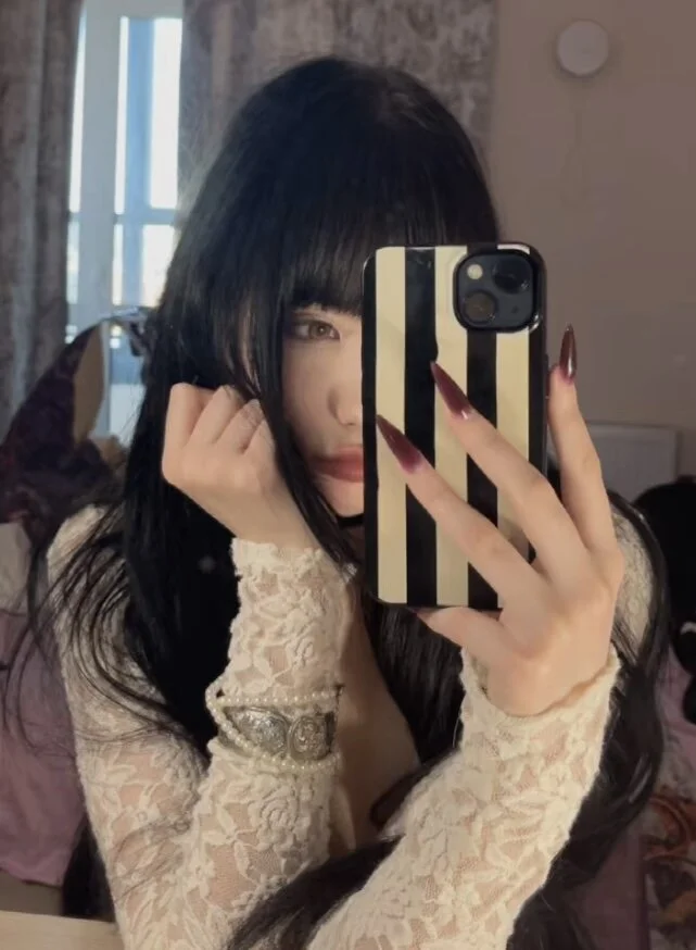 XXX Porn Photo of Nude NaemiiBlush 5