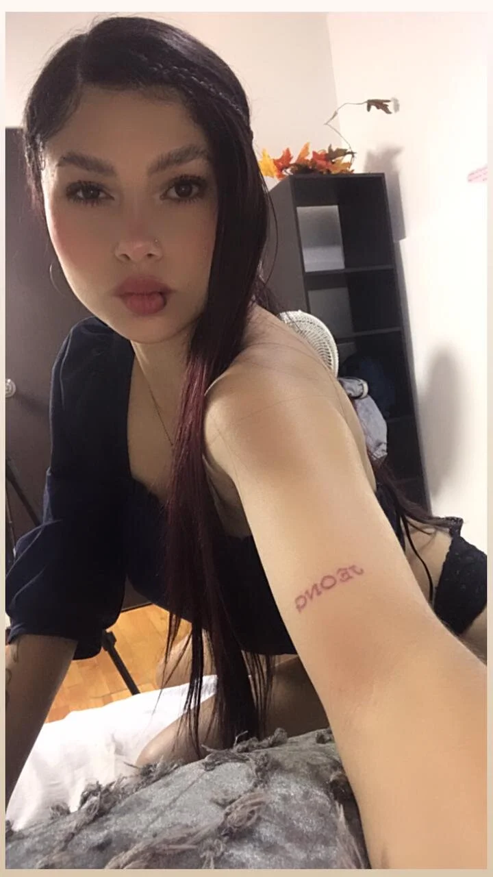 XXX Porn Photo of Nude Kim_Luna1 25