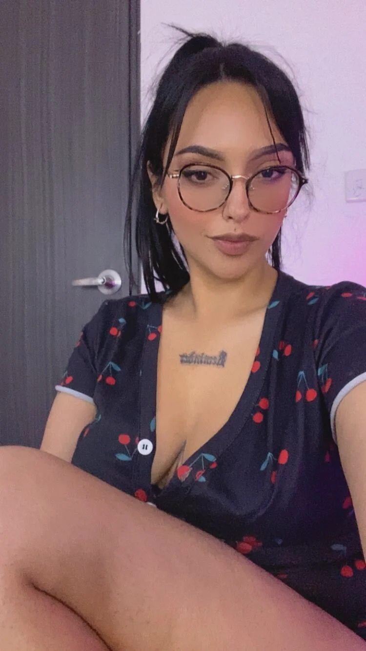XXX Porn Photo of Nude Collin_Sam 41