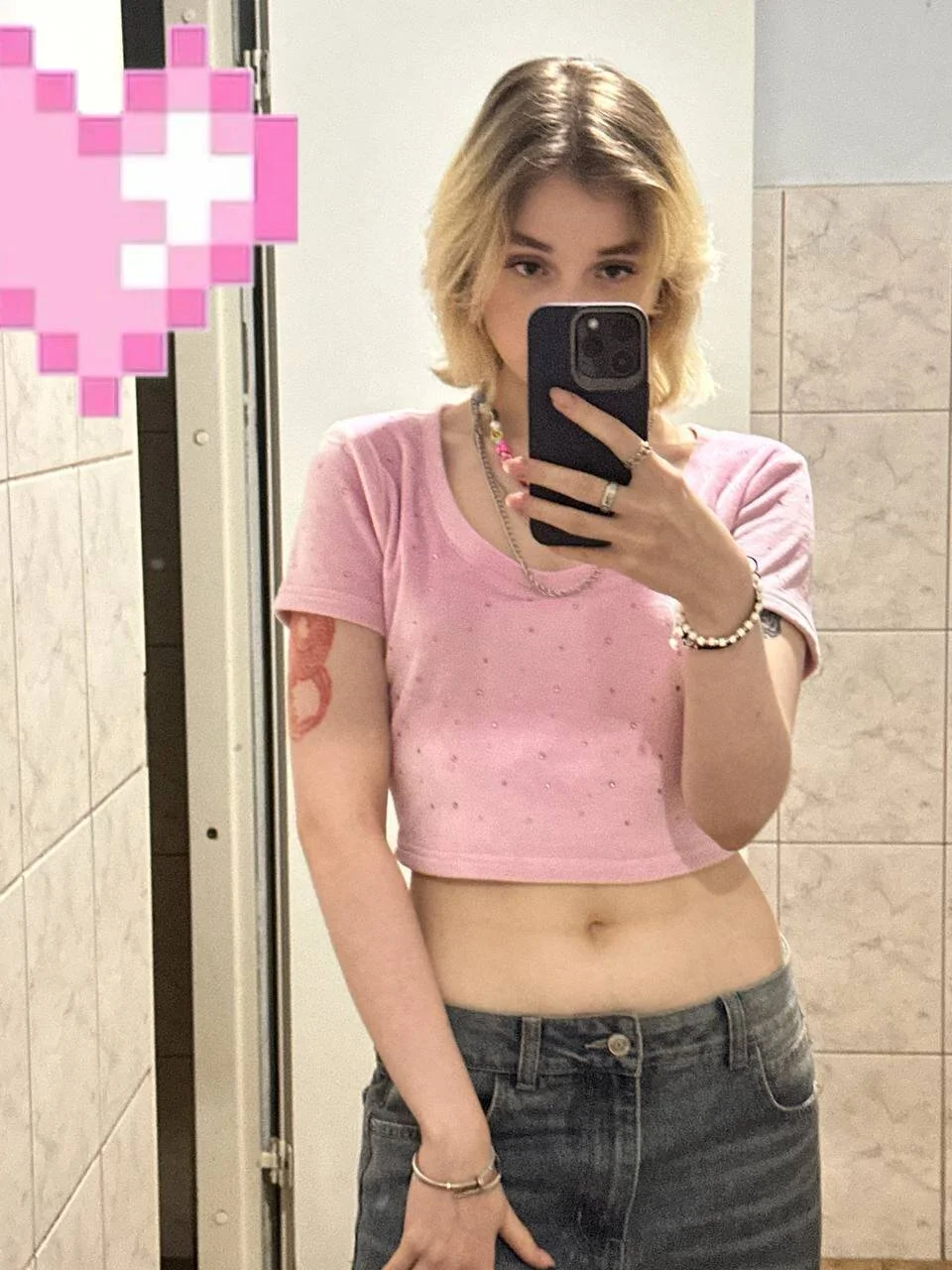 XXX Porn Photo of Nude DelanaHenter 18