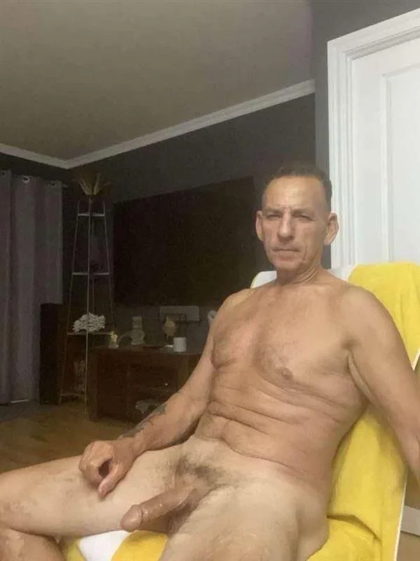 XXX Porn Photo of Nude Cayvdyver 1