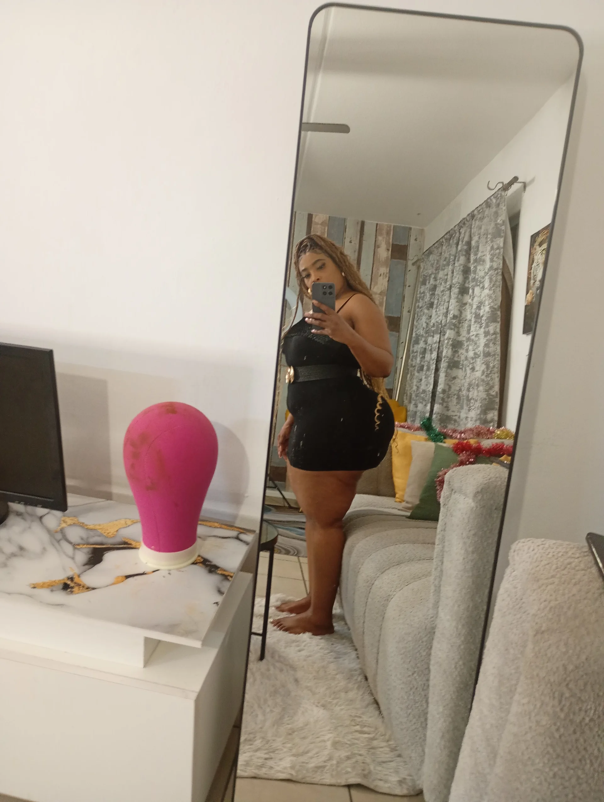 XXX Porn Photo of Nude GiantBootyMilf 9