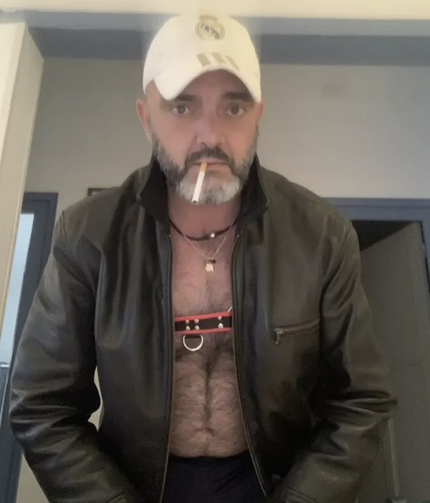 XXX Porn Photo of Nude hotleathersmoker 7
