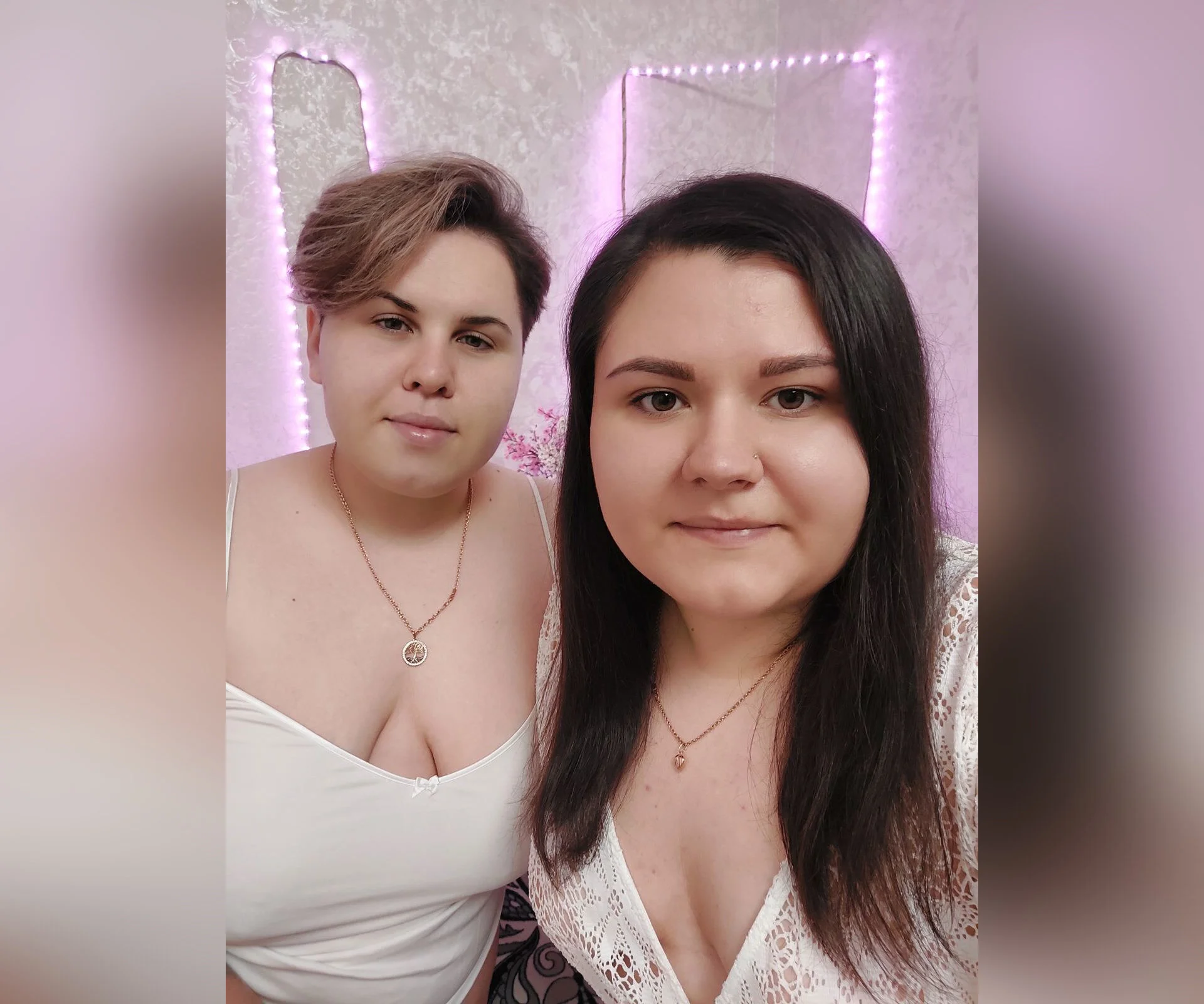 XXX Porn Photo of Nude BeckyAndHellen 11