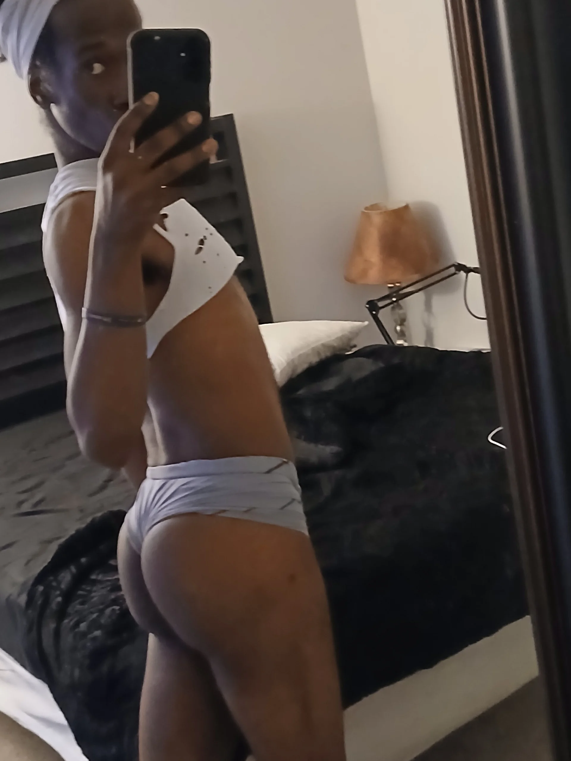 XXX Porn Photo of Nude Lashard36 2