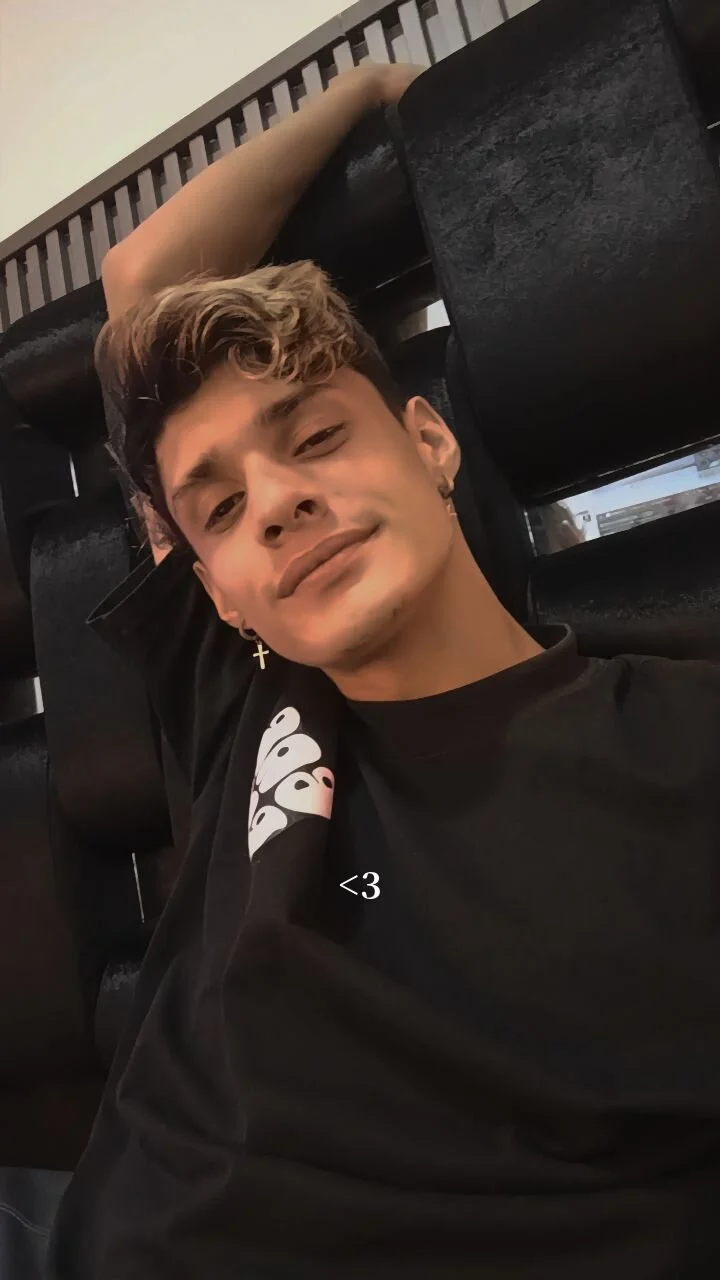 XXX Porn Photo of Nude flaquito___ 5