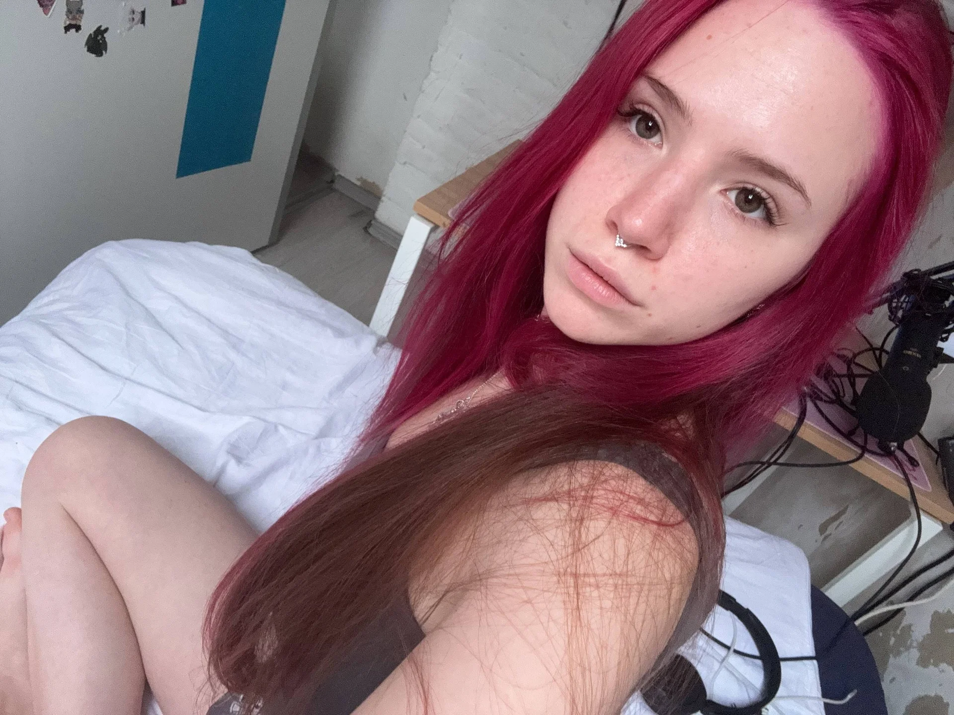 XXX Porn Photo of Nude CatrineDeMew 10