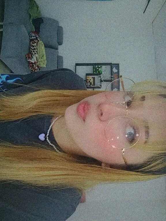 XXX Porn Photo of Nude MommyMiaWs 10