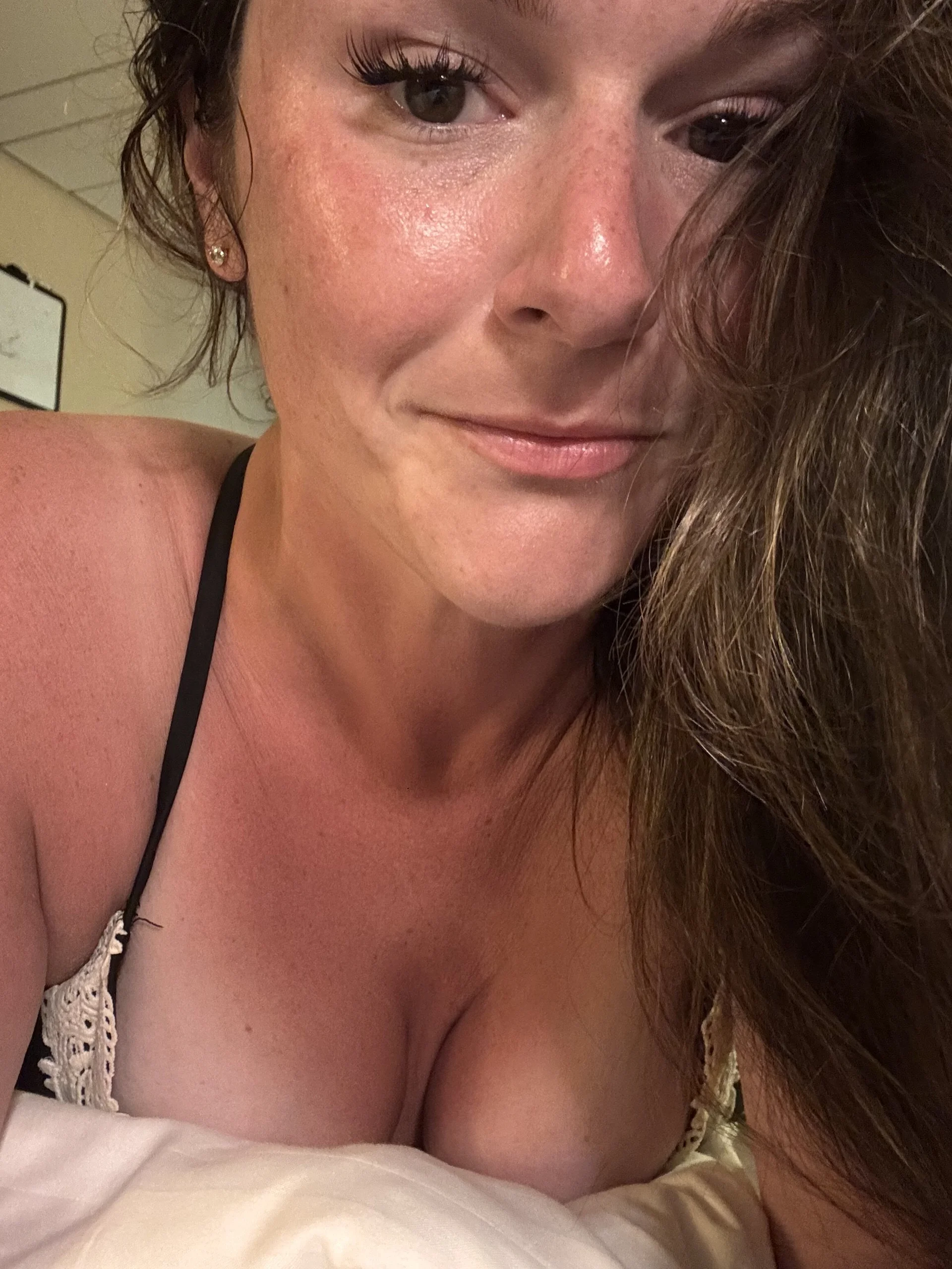 XXX Porn Photo of Nude WickedWifeXO 10