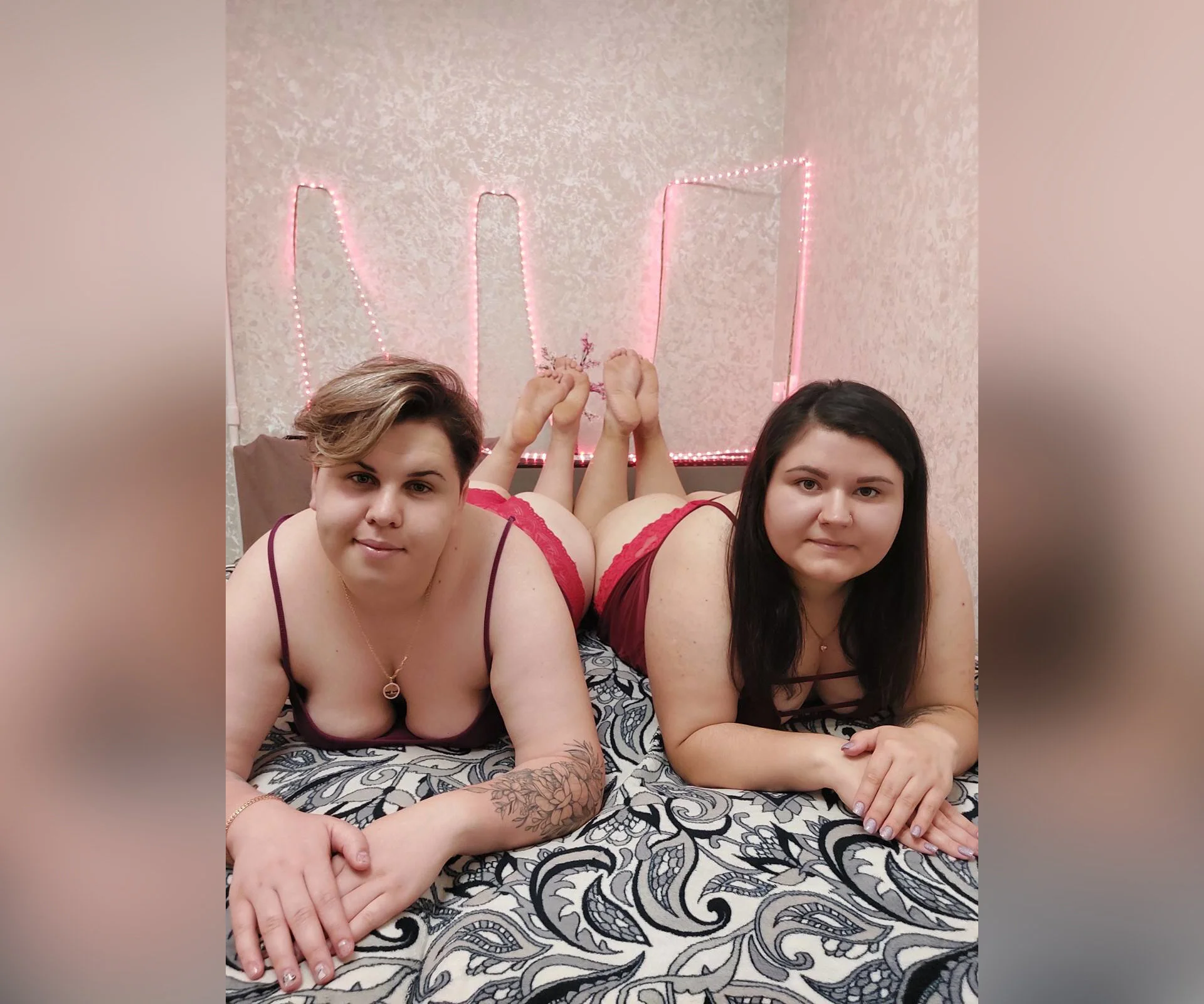 XXX Porn Photo of Nude BeckyAndHellen 24