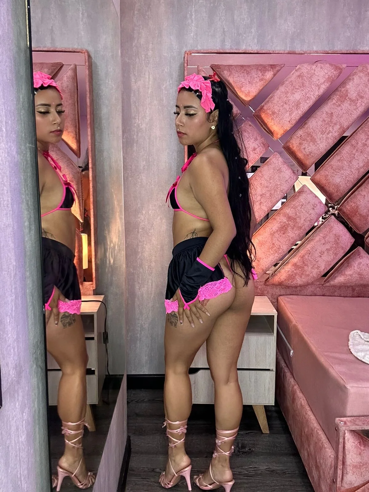 XXX Porn Photo of Nude brithny_bratz_ 19