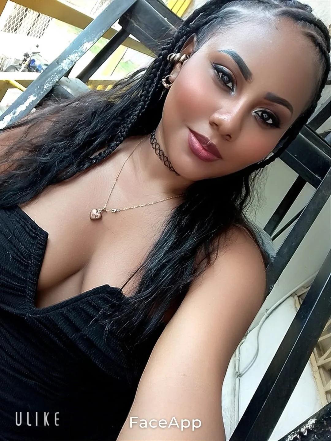 XXX Porn Photo of Nude nympho_bff 16