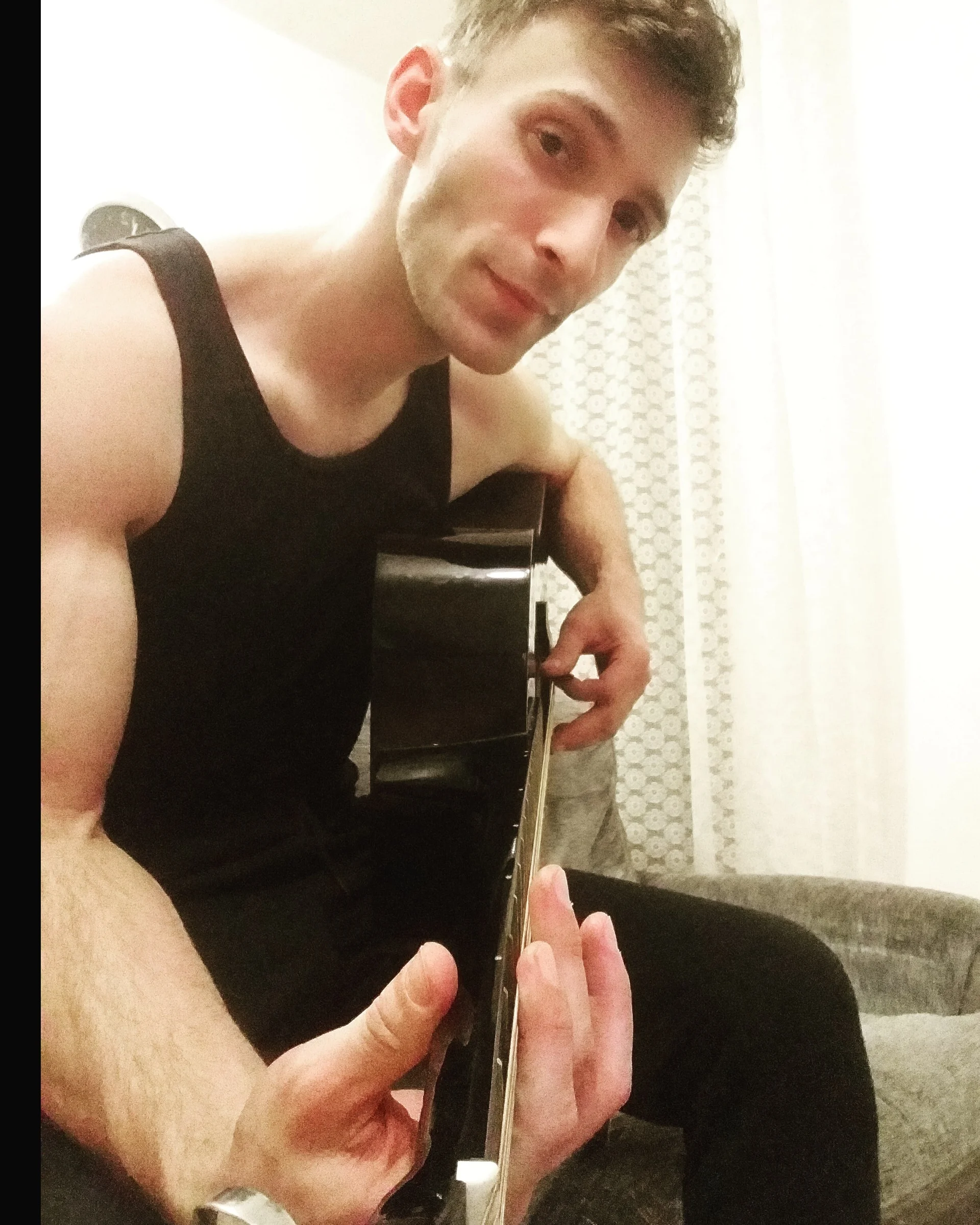 XXX Porn Photo of Nude Ian_997 16