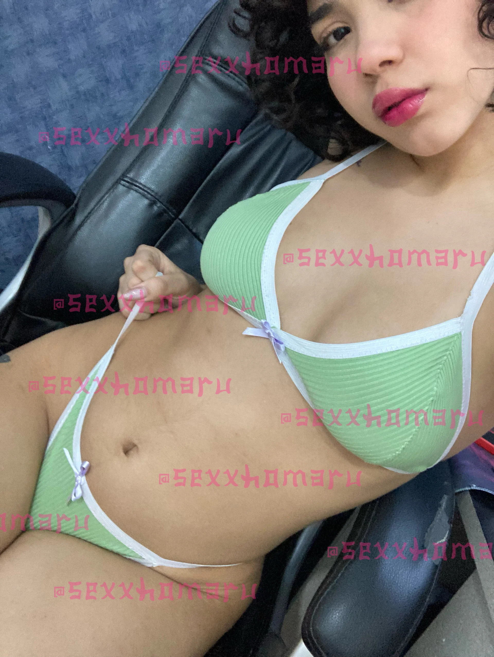 XXX Porn Photo of Nude annika_qt 2