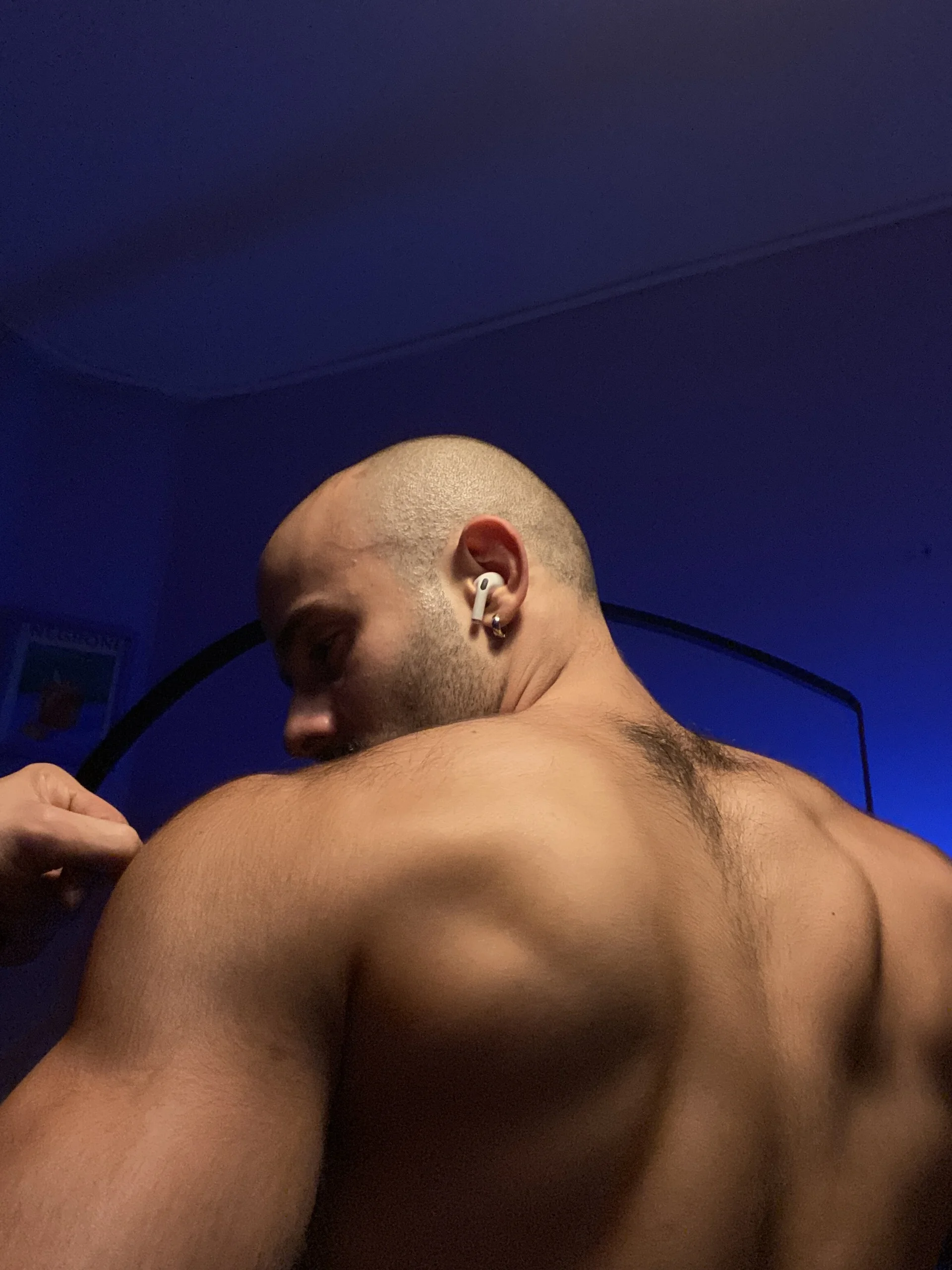 XXX Porn Photo of Nude LarryGarzon 20