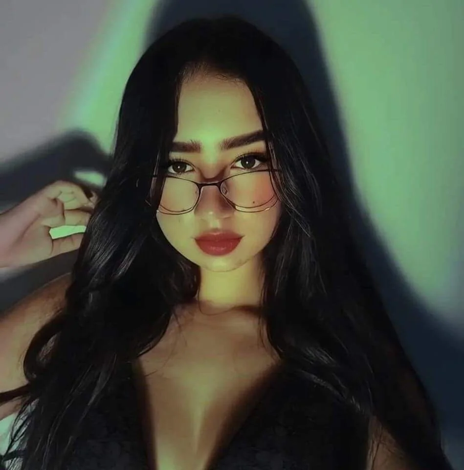 XXX Porn Photo of Nude LaraGoldd 20