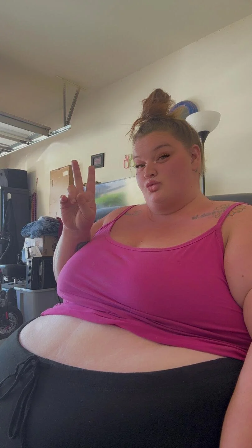 XXX Porn Photo of Nude GoddessChell 2