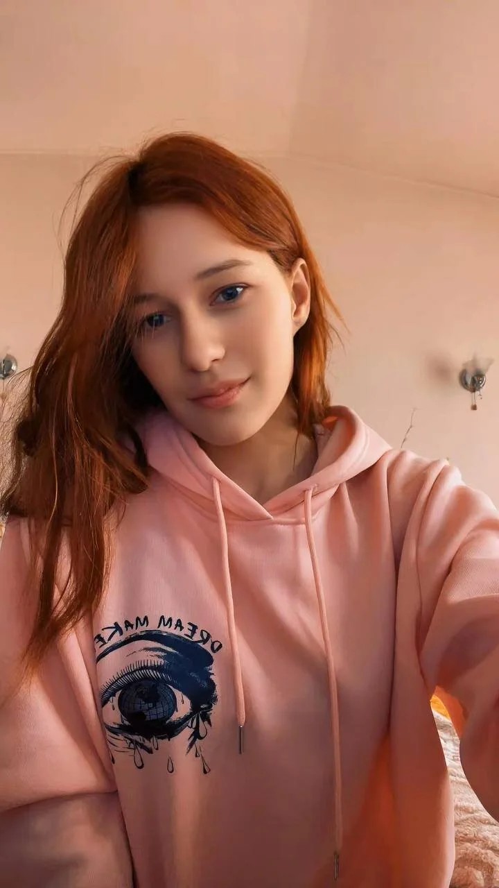 XXX Porn Photo of Nude Lily_Viola 16