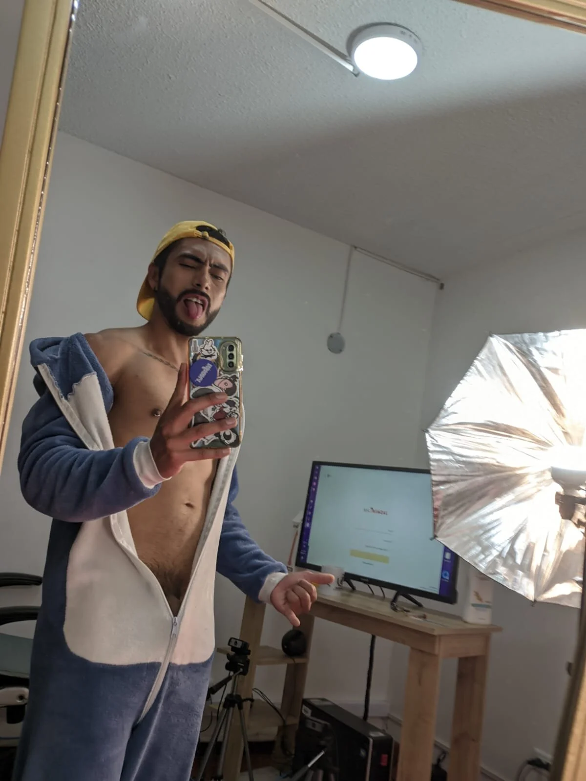 XXX Porn Photo of Nude Tom_cooper_ 12