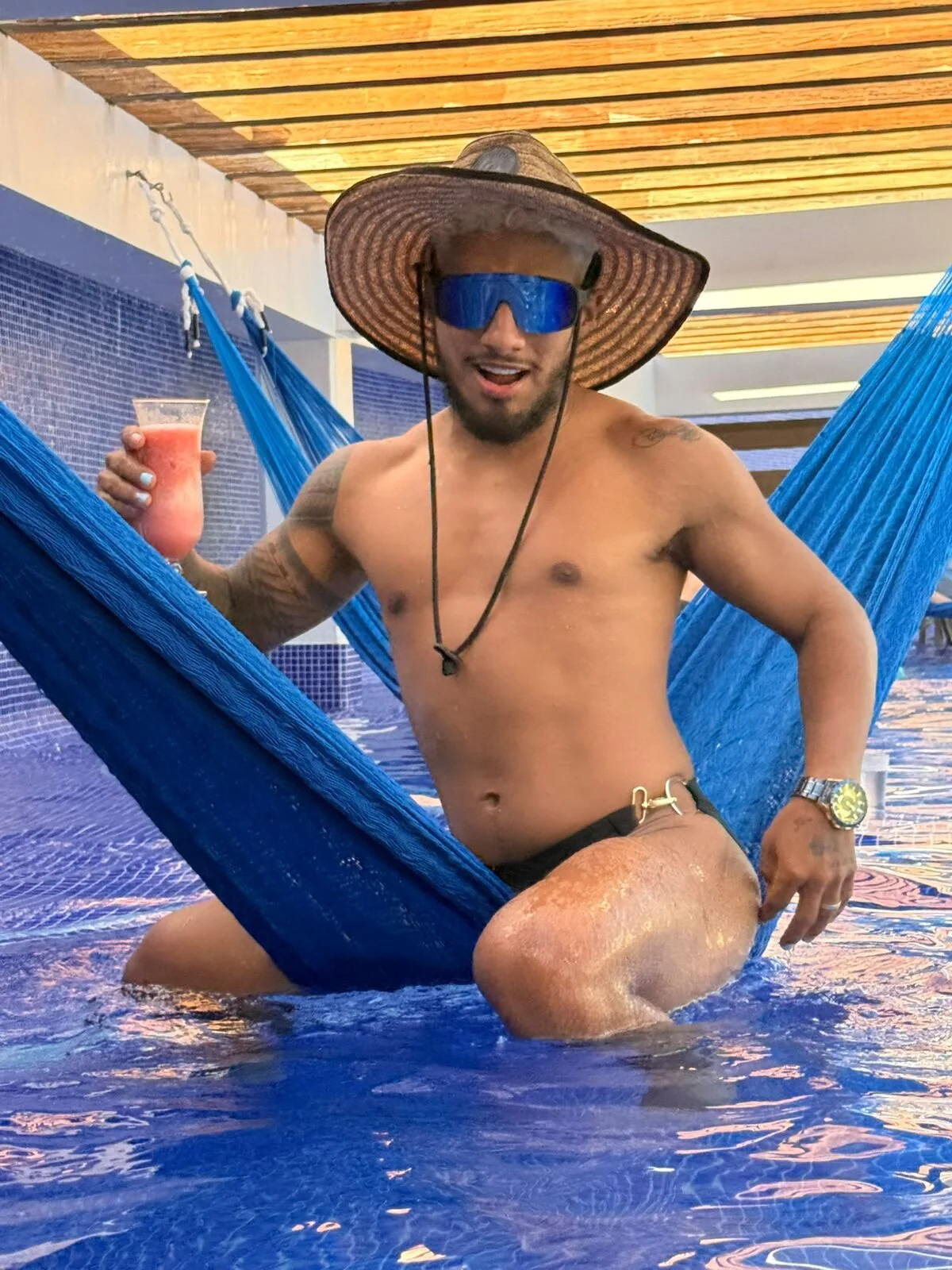 XXX Porn Photo of Nude YoiPerezDj 9