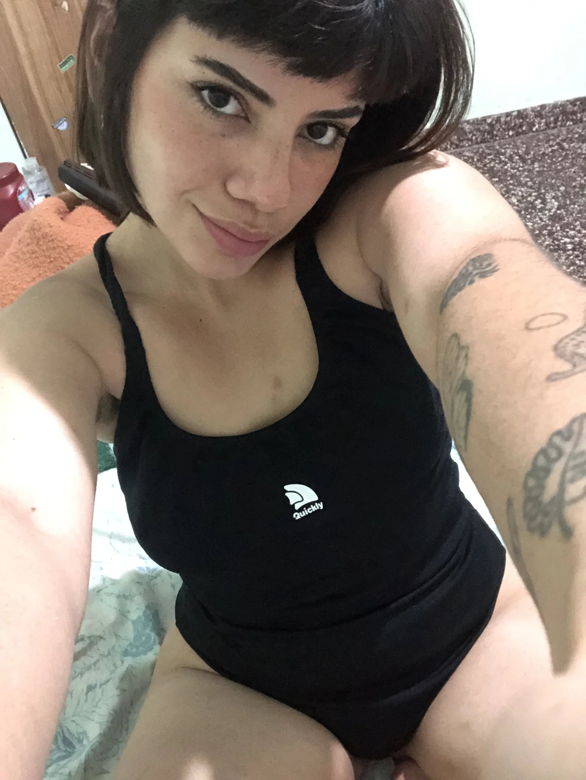 XXX Porn Photo of Nude badgyrl2 3