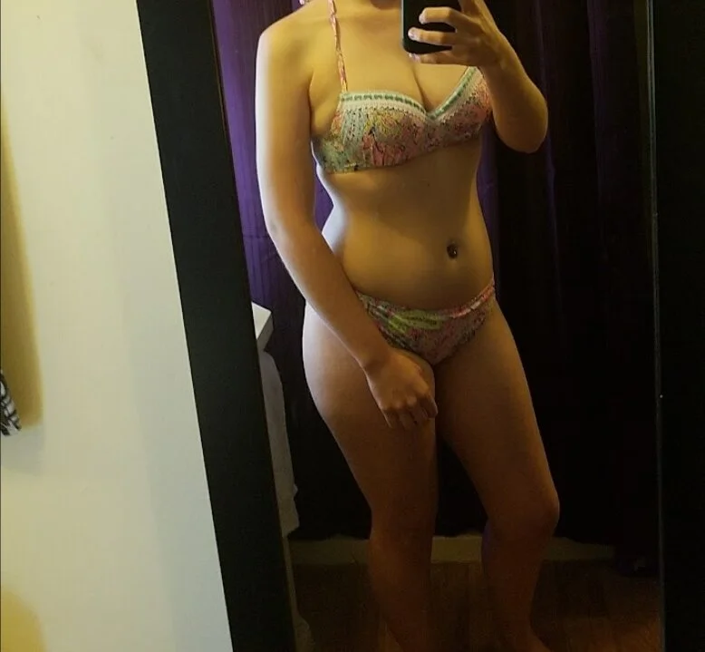 XXX Porn Photo of Nude doseofhailey 2