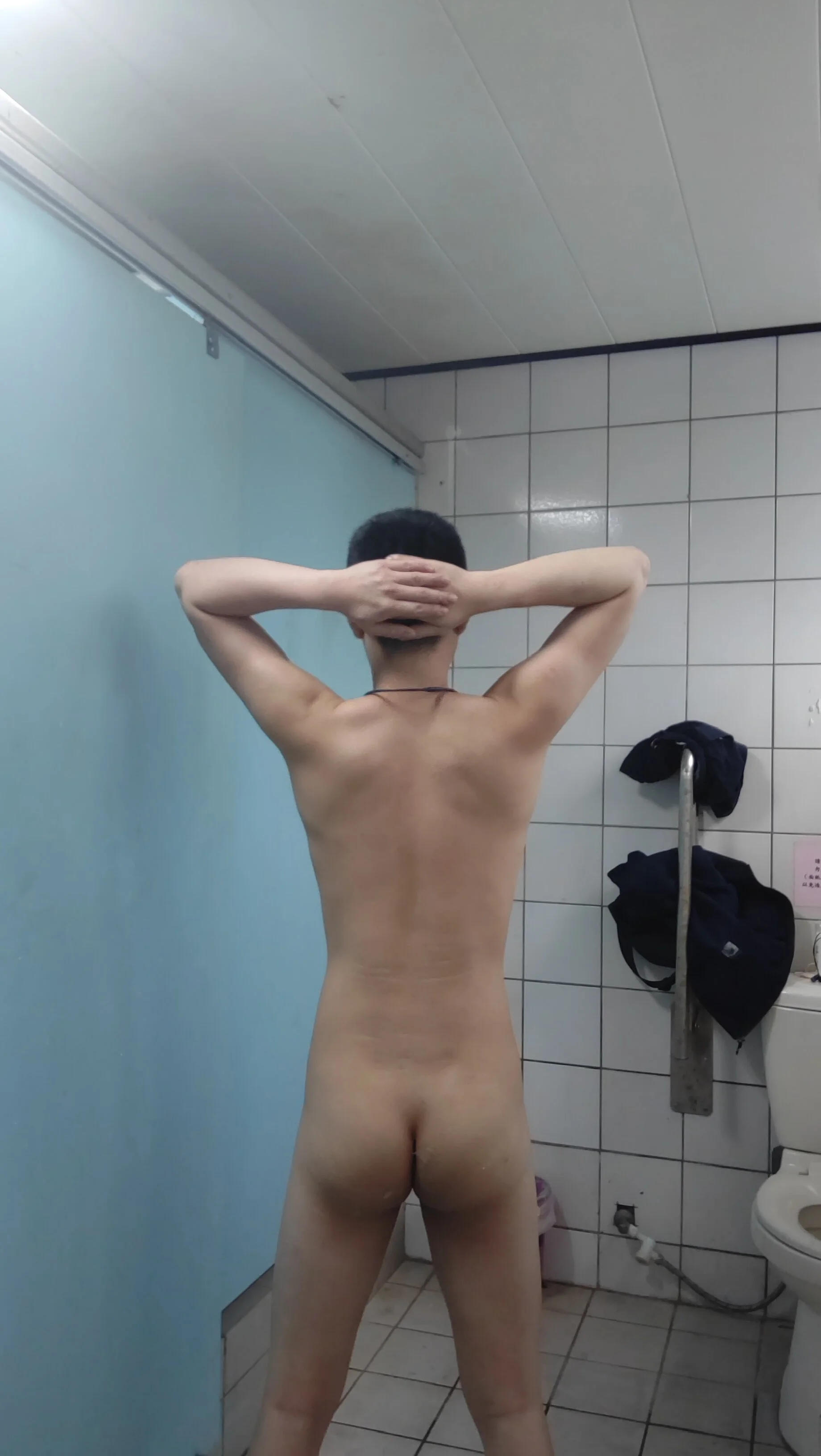 XXX Porn Photo of Nude Exposedsian 26