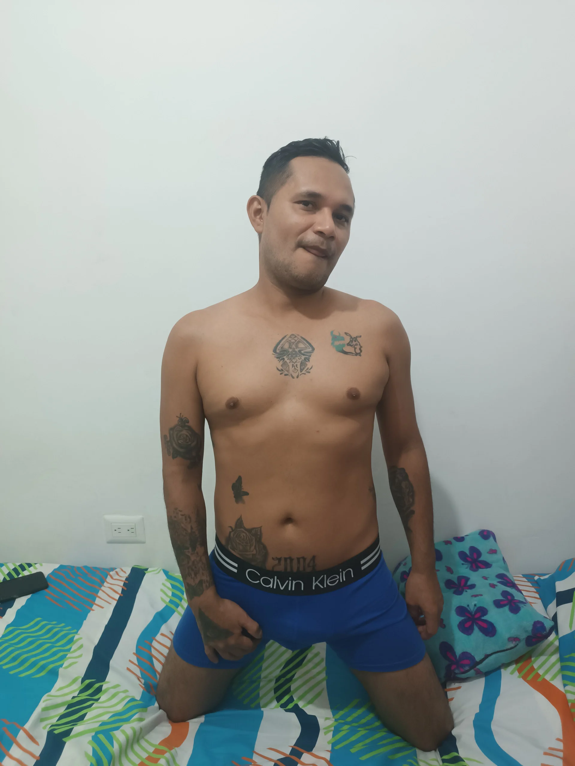 XXX Porn Photo of Nude elvickingo69 10