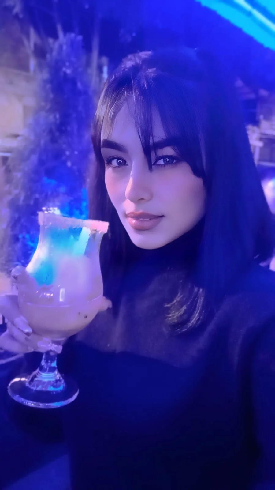 XXX Porn Photo of Nude joyshe__vergara 22