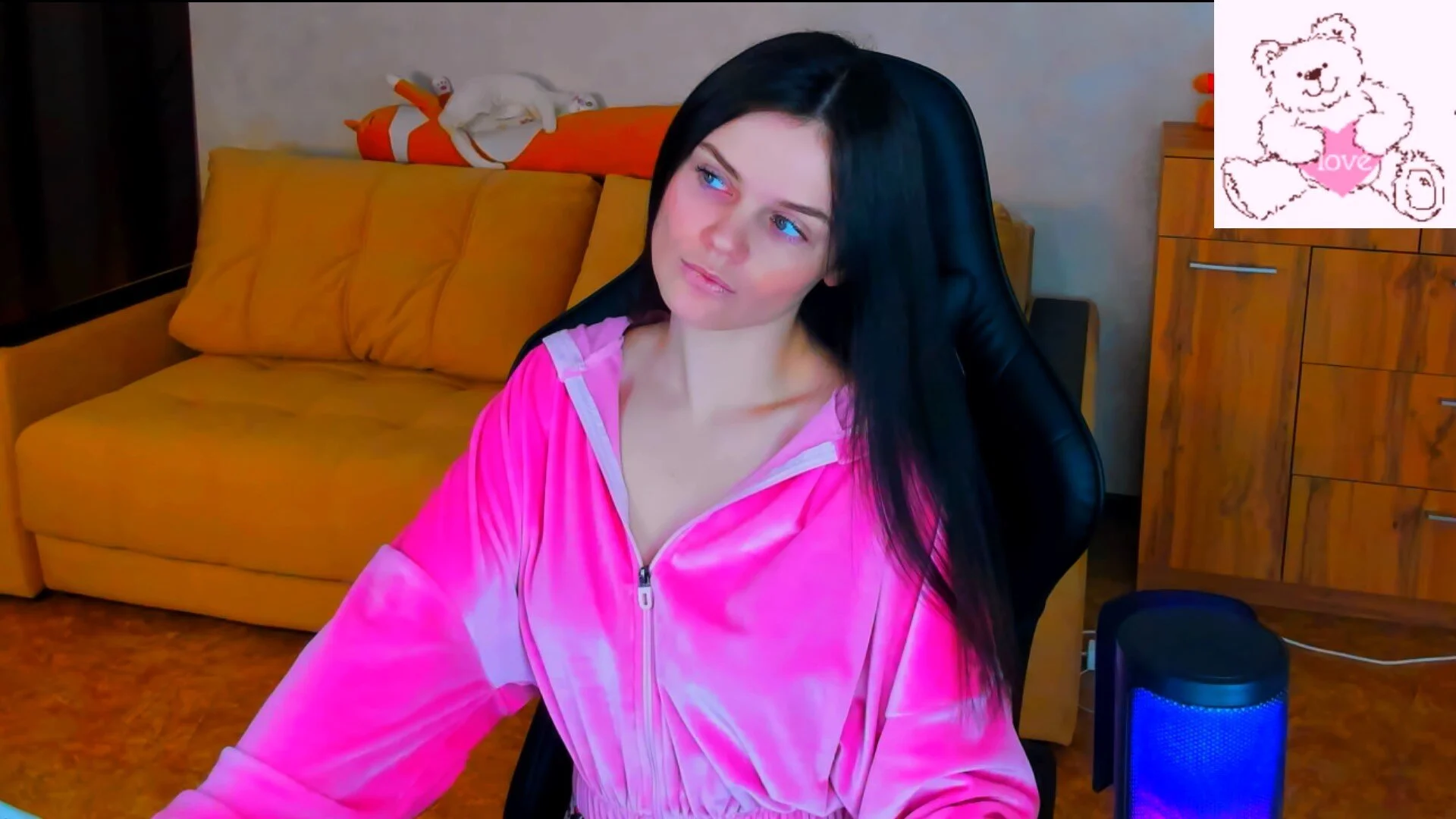 XXX Porn Photo of Nude Lora_Secret 16