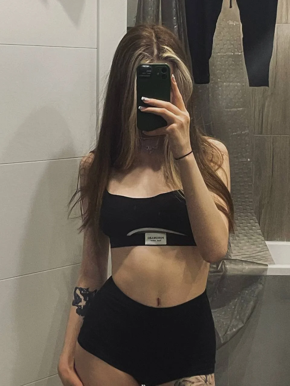 XXX Porn Photo of Nude Kelley_Harris 3