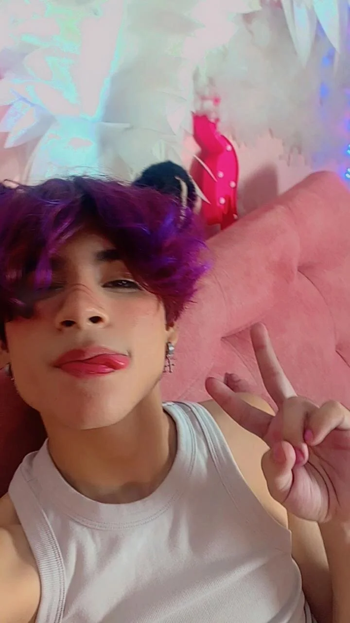 XXX Porn Photo of Nude Leo_Glow 127