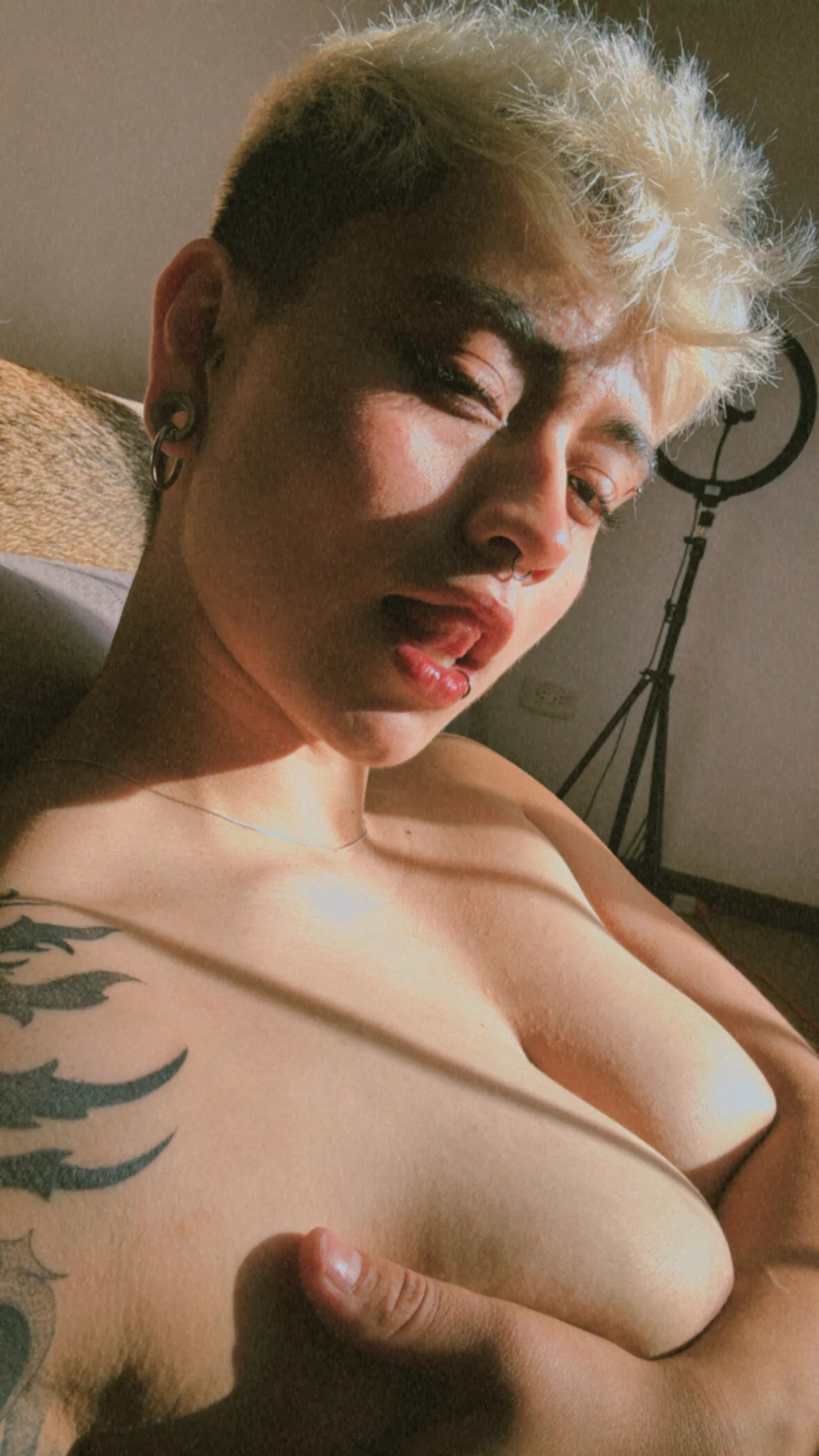 XXX Porn Photo of Nude Chriss_gomez2 16