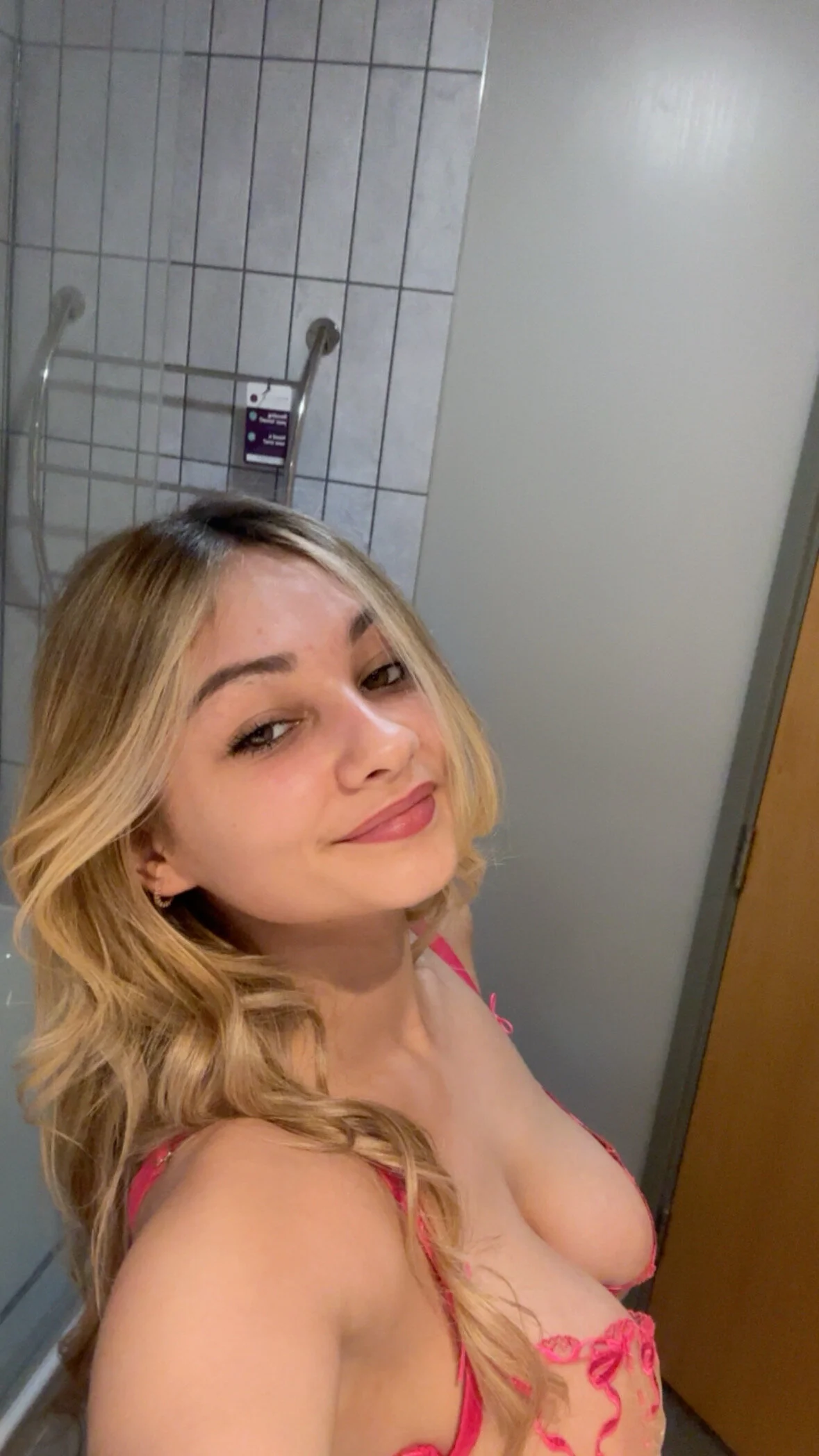 XXX Porn Photo of Nude skyemorgan01 6